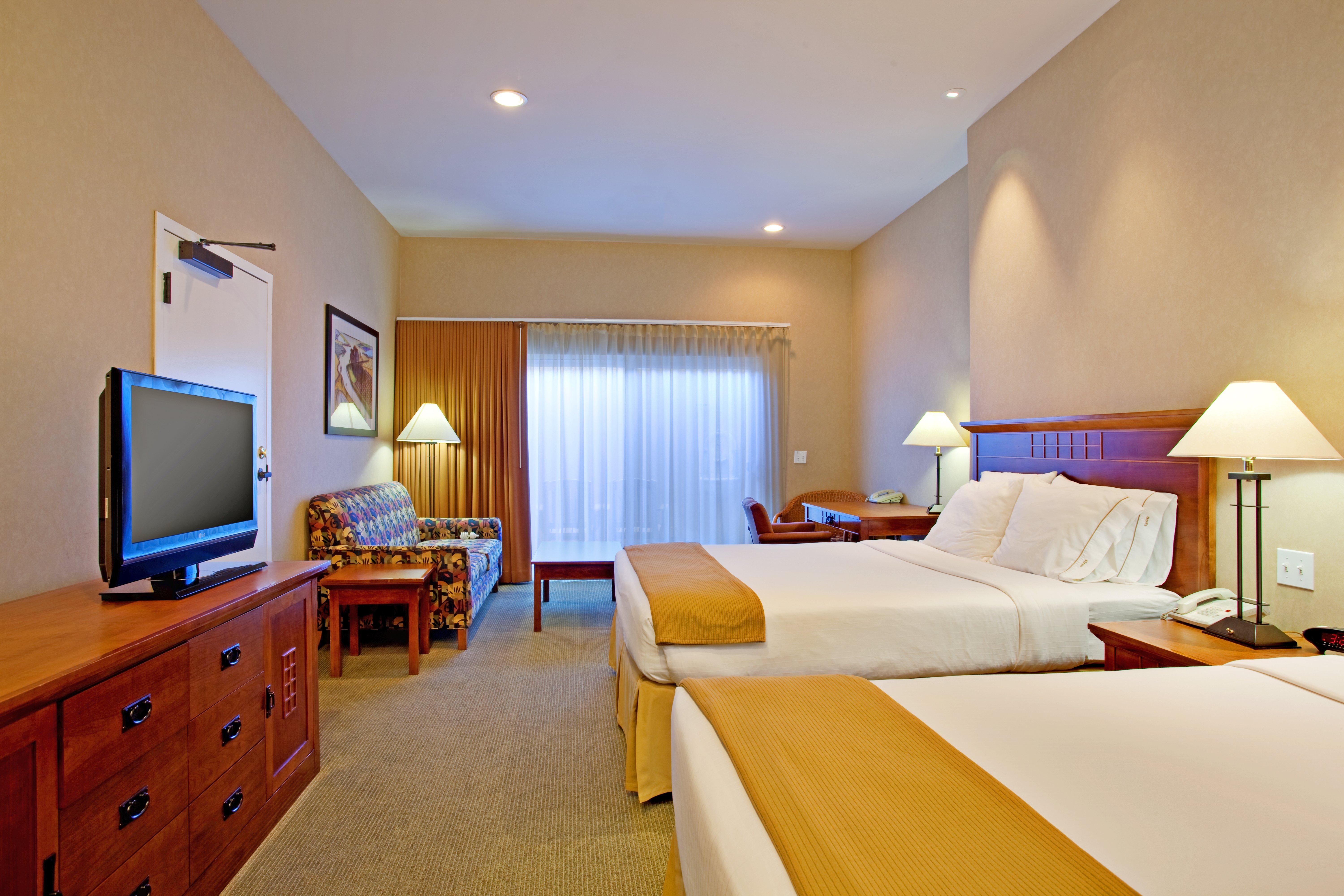 Holiday Inn Express Hotel & Suites Ventura Harbor By Ihg Экстерьер фото