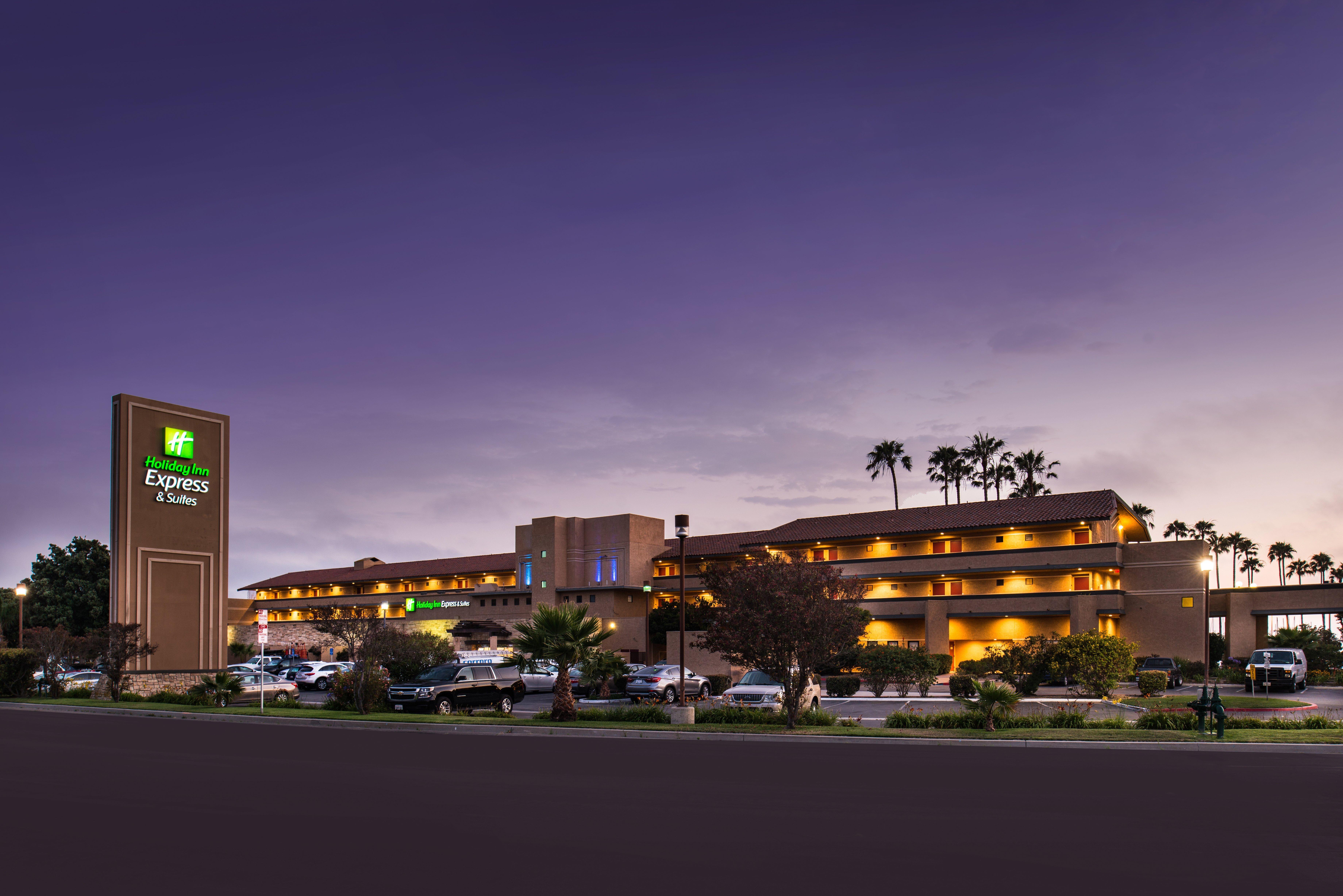Holiday Inn Express Hotel & Suites Ventura Harbor By Ihg Экстерьер фото