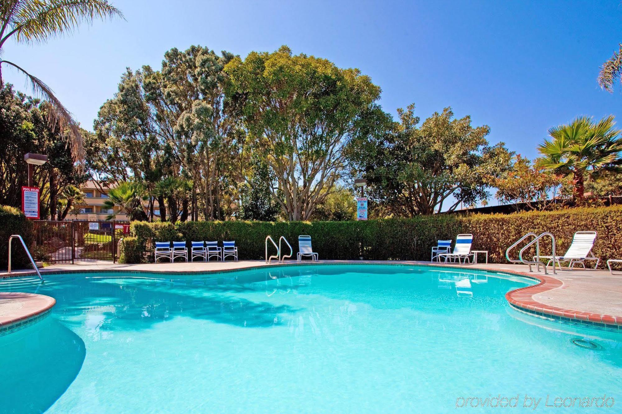 Holiday Inn Express Hotel & Suites Ventura Harbor By Ihg Удобства фото